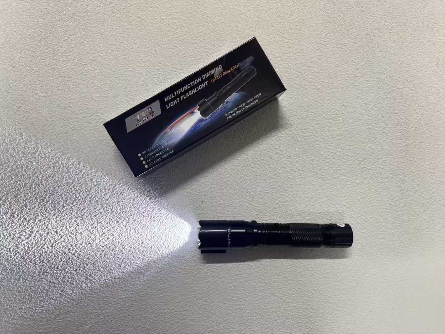 Model 228 infrared stun gun