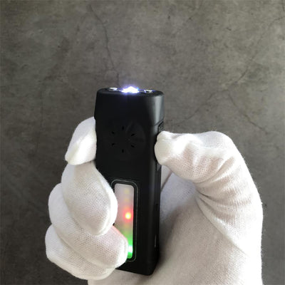Multifunctional stun gun 9